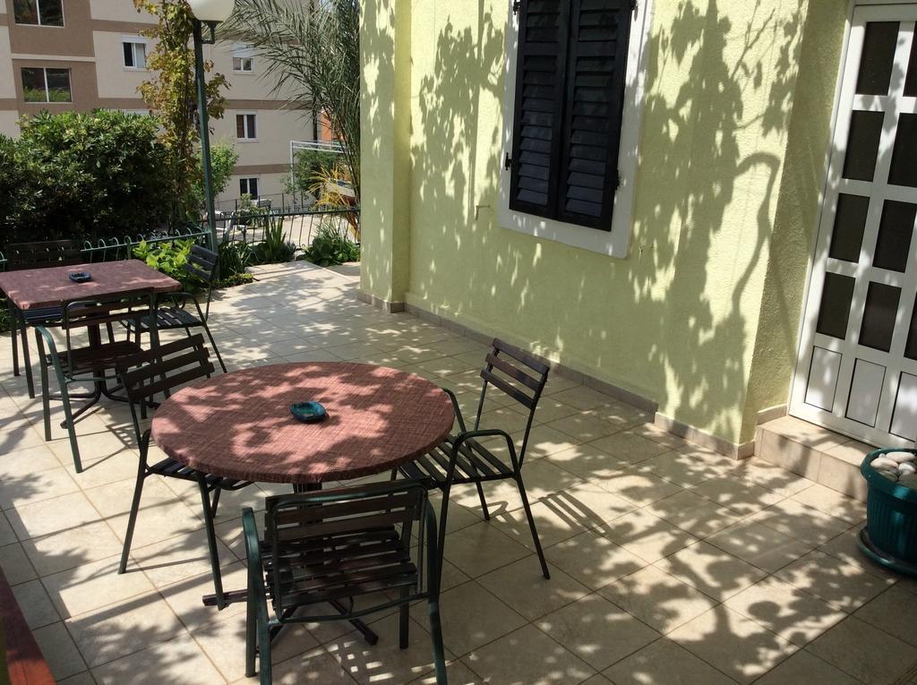 Apartments Simo Petrovac Zewnętrze zdjęcie