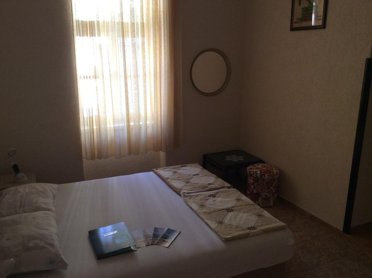 Apartments Simo Petrovac Zewnętrze zdjęcie